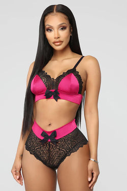 Ensemble de lingerie sexy en satin