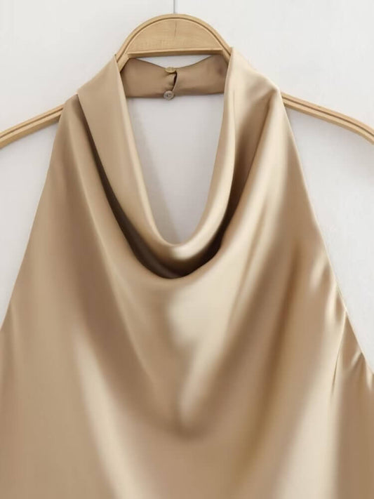 Top en satin beige avec dos dénudé