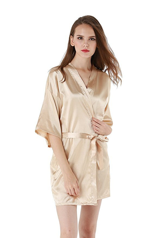 Kimono en satin beige pour femme