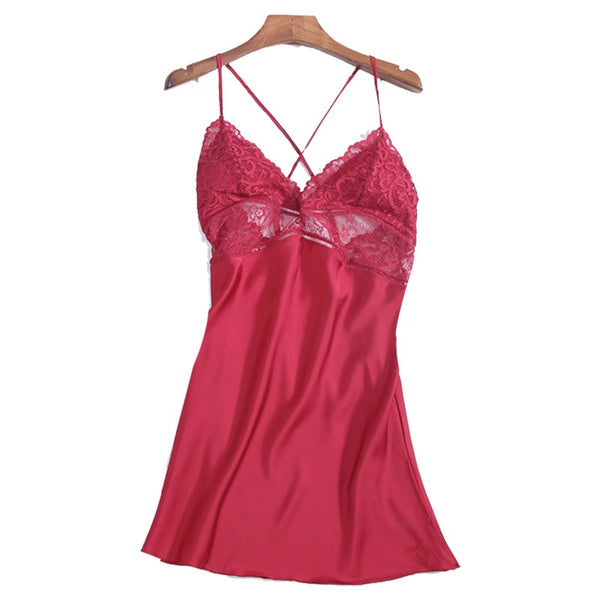 Nuisette femme satin dentelle dos croisé rouge