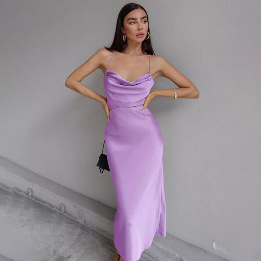 robe maxi en satin ajourée lilas